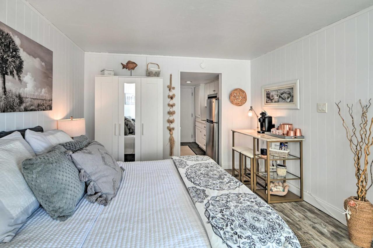 Beachfront Condo In Myrtle Beach With Pool Access Eksteriør billede